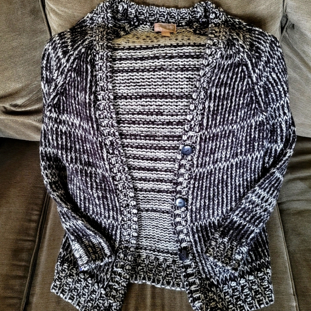 Sweater cardigan